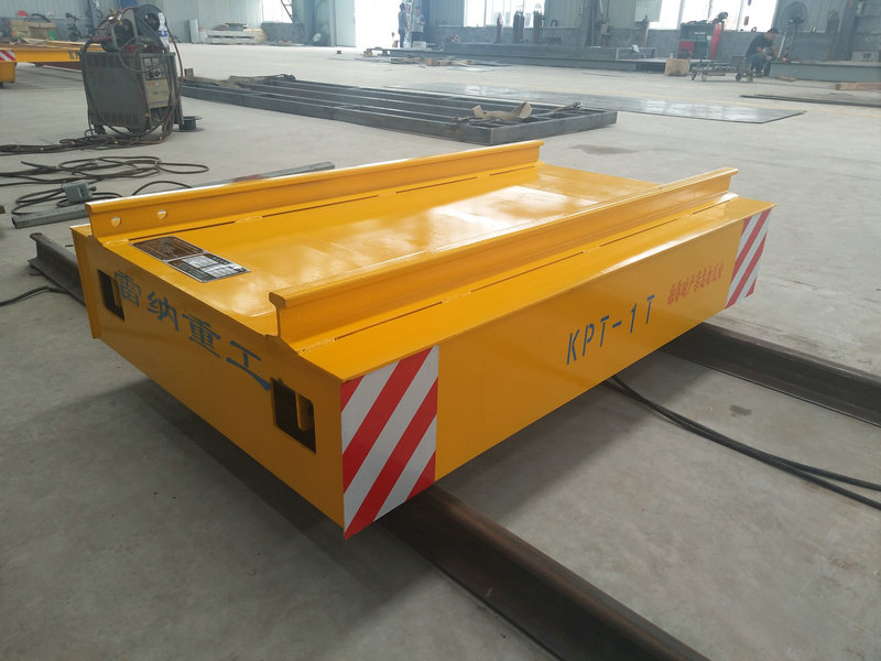 Sljedeći Članak Cable Reel Powered Warehouse Flat Car on Rail s daljinskim upravljanjem